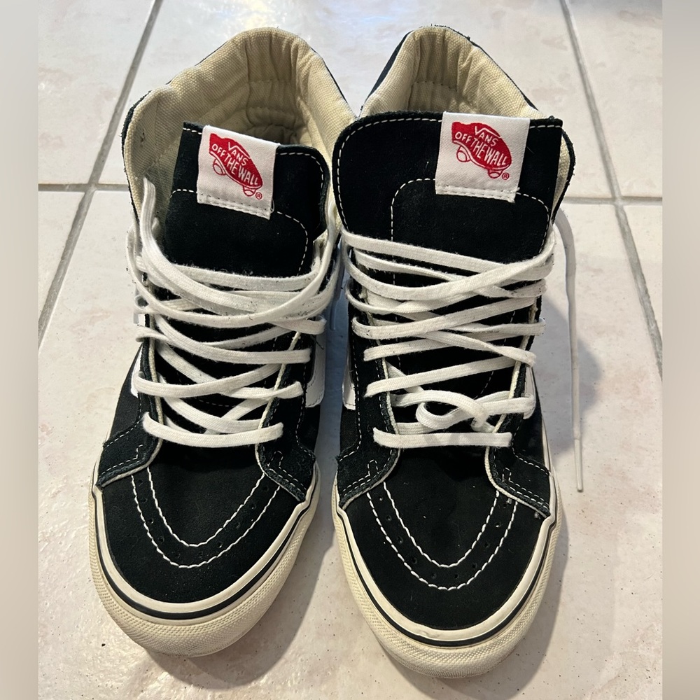 High Top Vans - Picture 2 of 4
